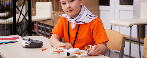 Участники конкурса "Hello, Pioneer!" получат шанс выиграть дрон Пионер Мини 2 с бортовым искусственным интеллектом